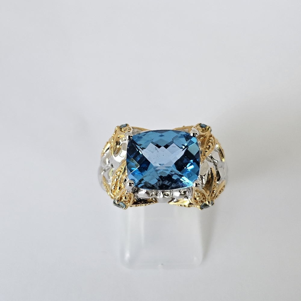 Genuine Victoria Wieck Blue Topaz Ring 14K Sterling Silver Size 7